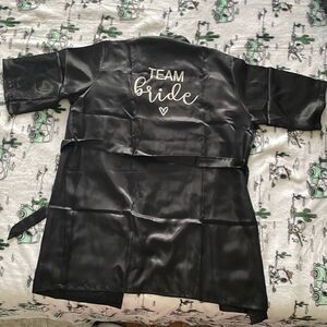 New without tags one size satin team bride black robe short sleeved